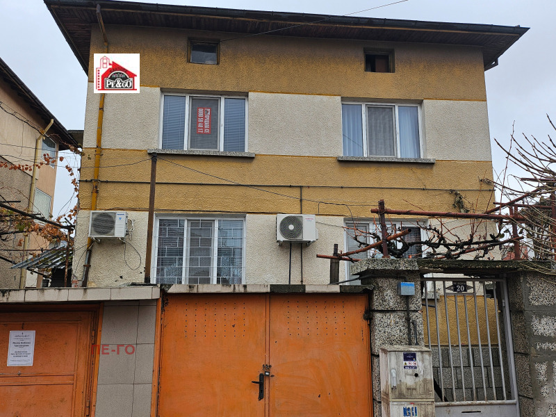 Продава ЕТАЖ ОТ КЪЩА в град Пазарджик, Център - 110 кв.м / 118 000 € » 230 787.94 лв., ПЕ-ГО