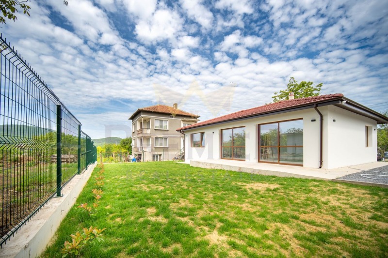 Продава  Къща област Добрич , с. Оброчище , 110 кв.м | 16967395