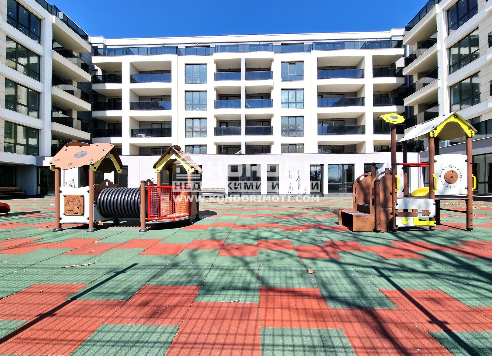 Продава 3-СТАЕН, гр. Пловдив, Кючук Париж, снимка 2 - Апартаменти - 52571444