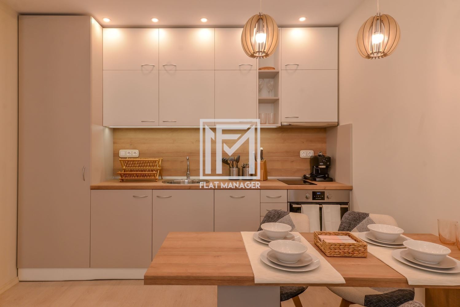 Продава МНОГОСТАЕН, гр. София, Център, снимка 3 - Апартаменти - 53607295