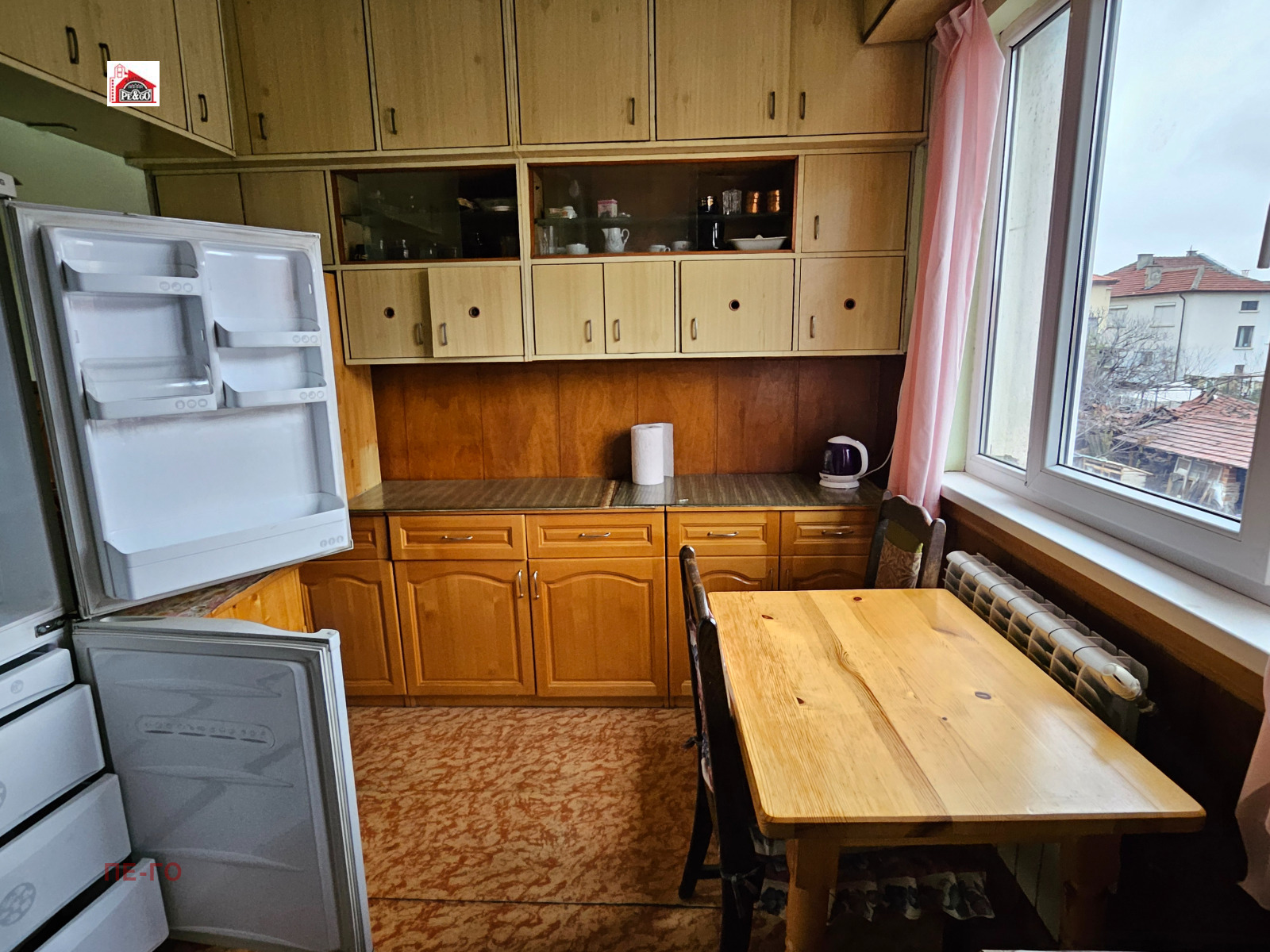 Продава ЕТАЖ ОТ КЪЩА, гр. Пазарджик, Център, снимка 2 - Етаж от къща - 47924246