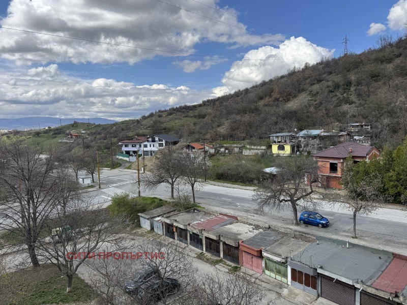Продава МНОГОСТАЕН в град Благоевград, Еленово 1 - 83 кв.м / 88 000 € » 172 113.04 лв., СИТИ ПРОПЪРТИС