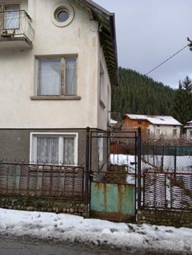 Продажба на имоти в с. Говедарци, област София - изображение 6 