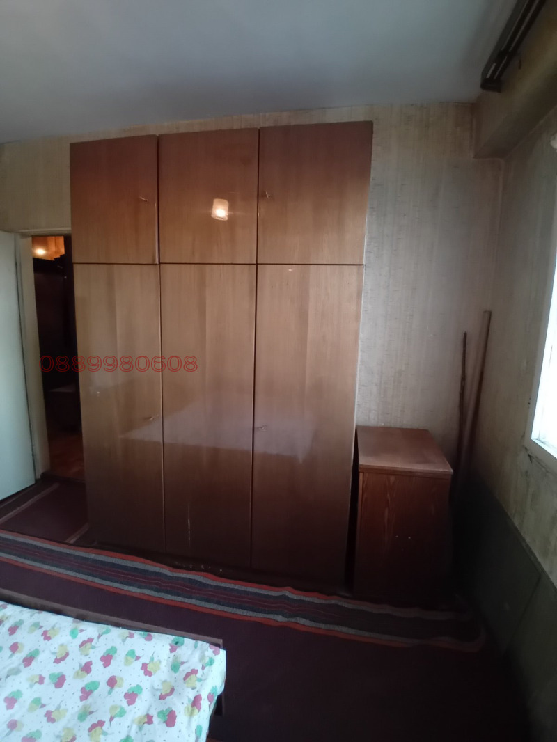 Продава  2-стаен град Ловеч , Широк център , 63 кв.м | 59340250 - изображение [9]