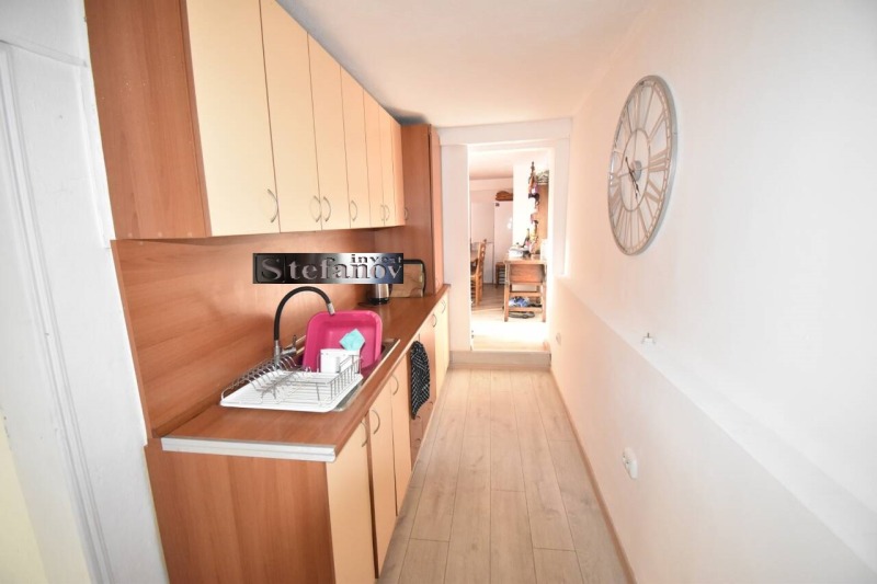 Продава КЪЩА, гр. Балчик, област Добрич, снимка 4 - Къщи - 52649768