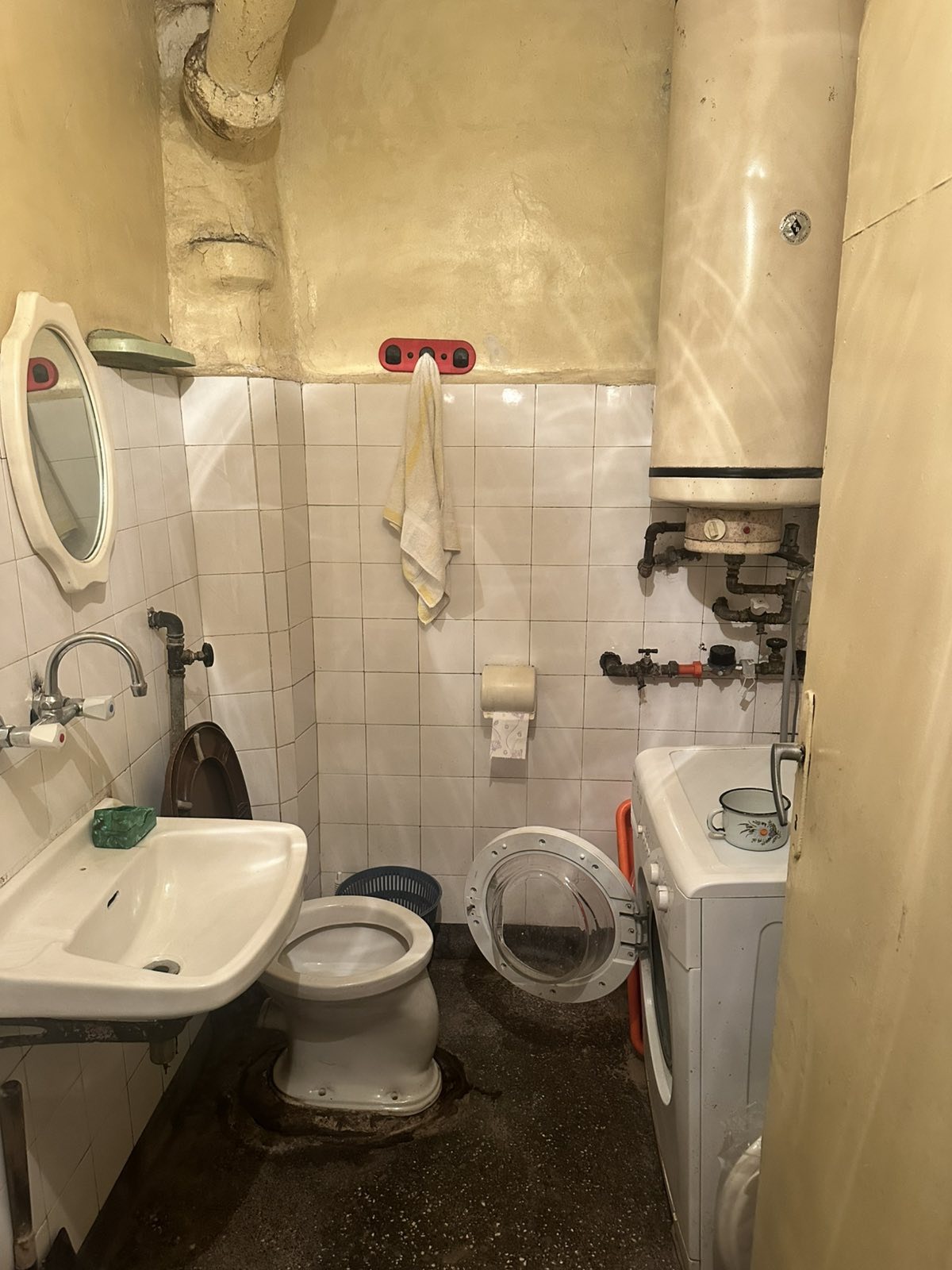 Продава 3-СТАЕН, гр. Кърджали, Център, снимка 10 - Апартаменти - 54939866