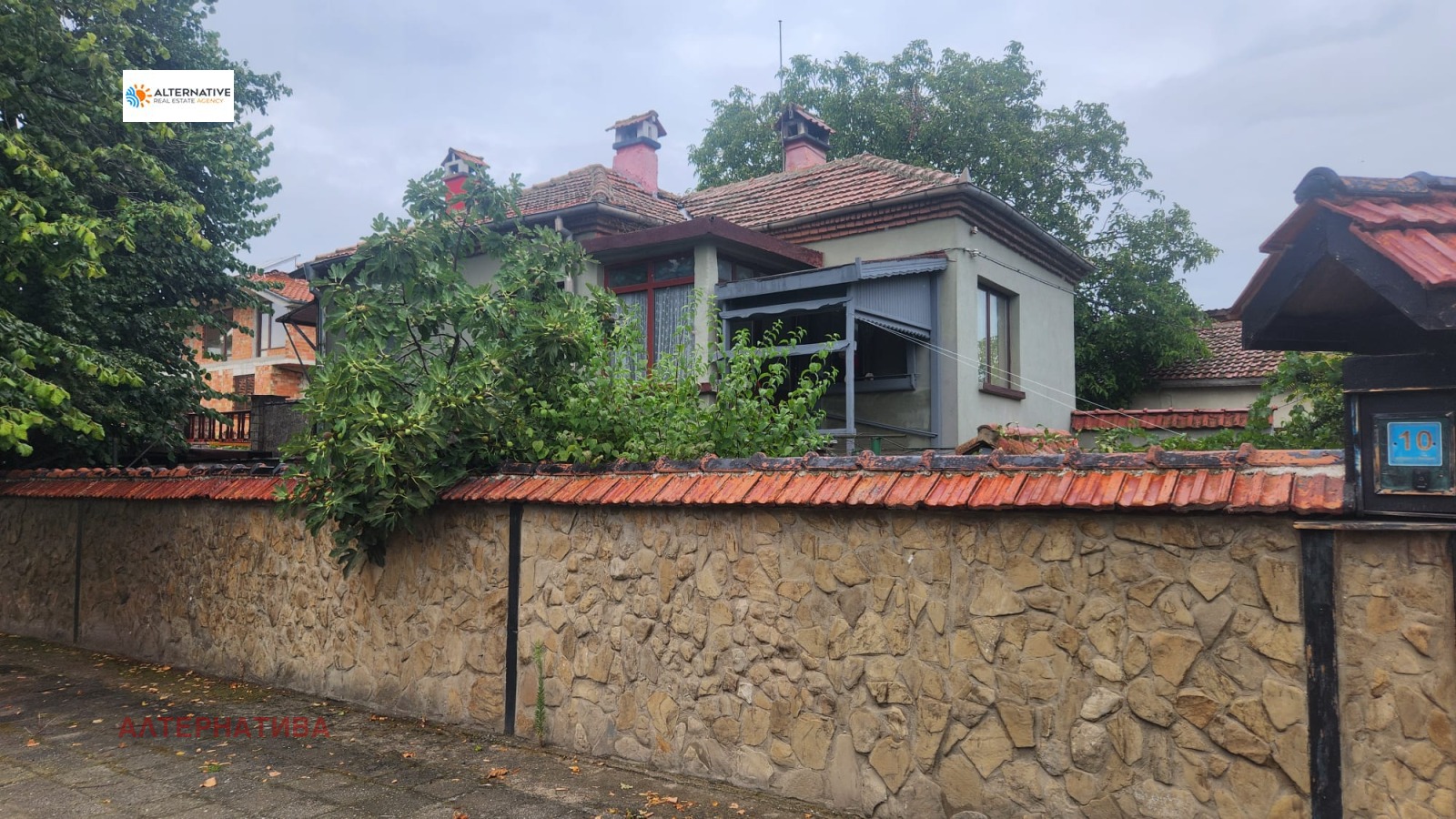 Продава КЪЩА, с. Порой, област Бургас