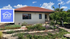 Продава  Къща, гр. Балчик