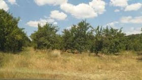 Οικόπεδο Τβαρδητσα, Βυργασ 1