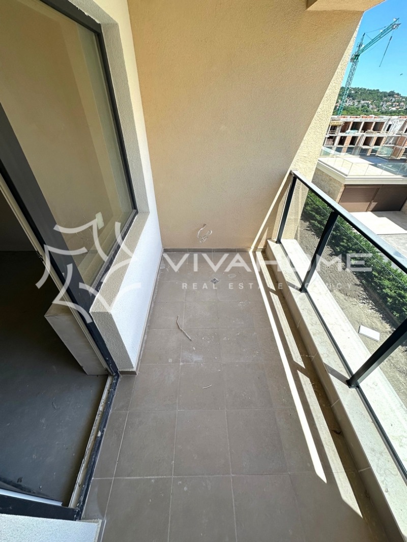 Продава  2-стаен град Варна , к.к. Св.Св. Константин и Елена , 70 кв.м | 83097150 - изображение [5]