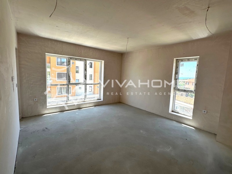 Продава  2-стаен град Варна , к.к. Св.Св. Константин и Елена , 70 кв.м | 83097150 - изображение [3]