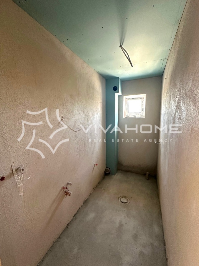 Продава  2-стаен град Варна , к.к. Св.Св. Константин и Елена , 70 кв.м | 83097150 - изображение [8]