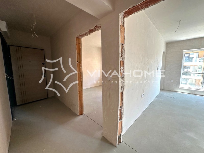 Продава  2-стаен град Варна , к.к. Св.Св. Константин и Елена , 70 кв.м | 83097150 - изображение [9]
