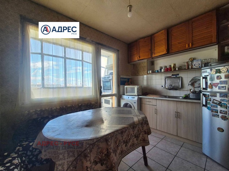 Продава  3-стаен град Русе , Дружба 3 , 91 кв.м | 93025505