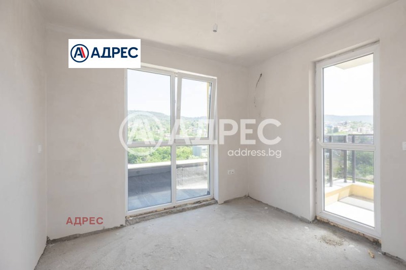 In vendita  2 camere da letto Varna , Izgrev , 117 mq | 34292239 - Immagine [3]