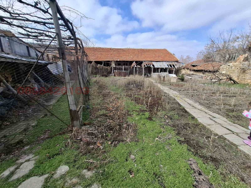Продава КЪЩА, с. Славовица, област Пазарджик, снимка 4 - Къщи - 53225380