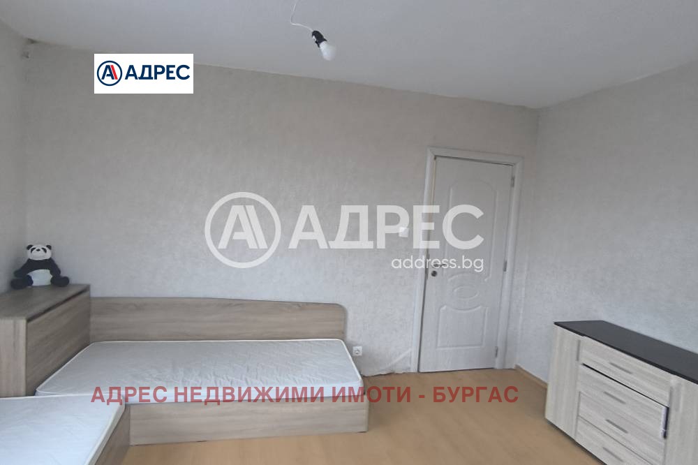 Продава 3-СТАЕН, гр. Бургас, Възраждане, снимка 2 - Апартаменти - 53826635