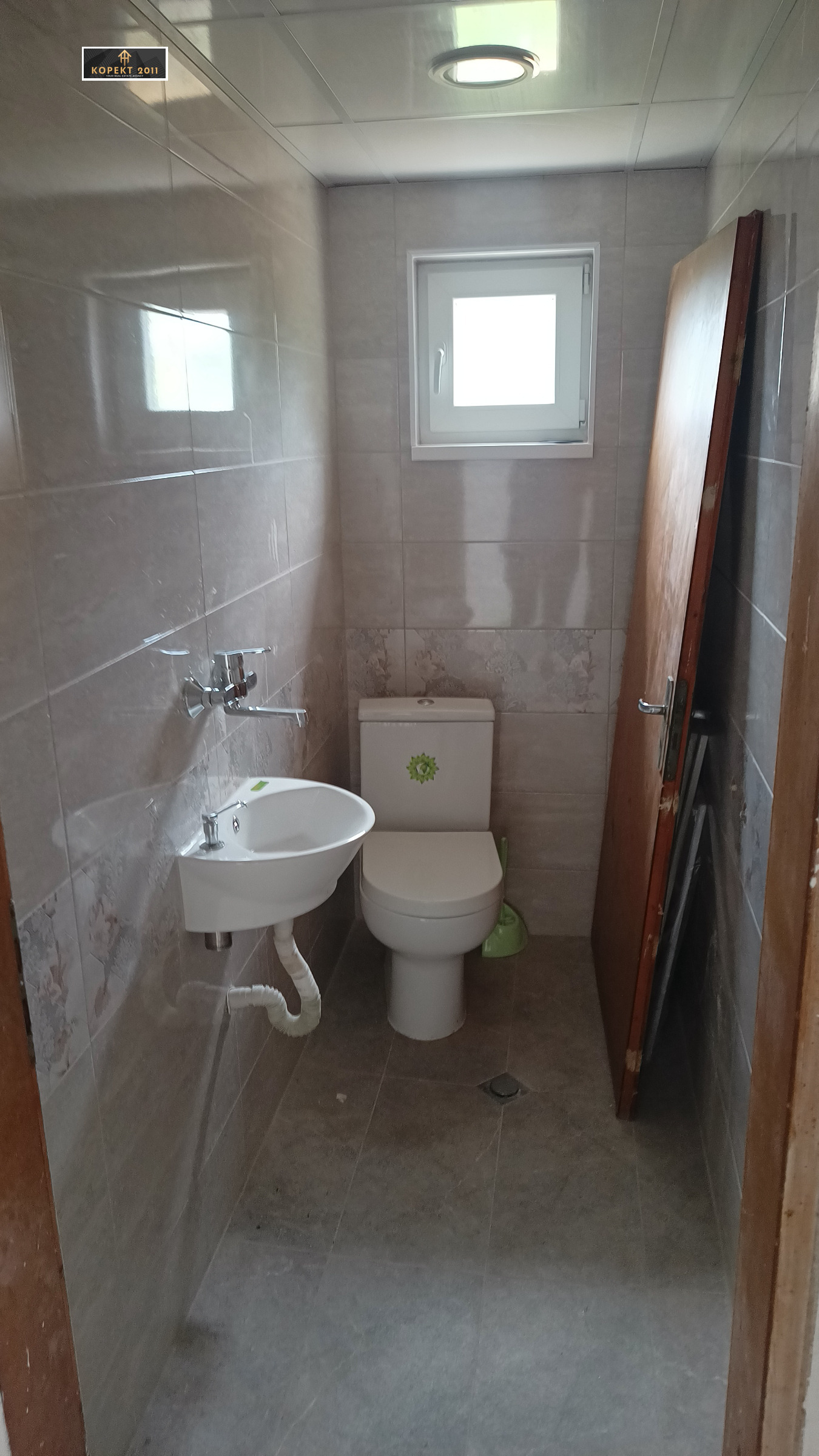 Продава КЪЩА, с. Червена вода, област Русе, снимка 9 - Къщи - 54532397