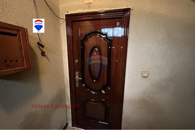 Продава  3-стаен град Шумен , Дивизионна болница , 87 кв.м | 95777494 - изображение [9]