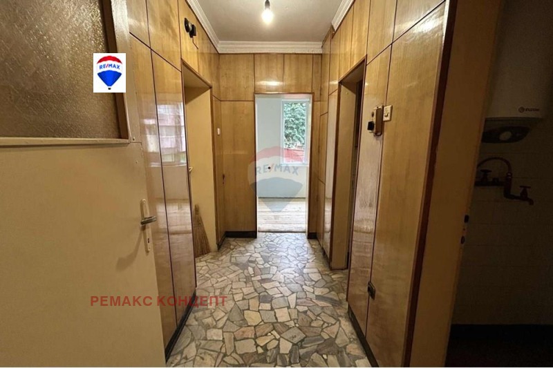 Продава  3-стаен град Шумен , Дивизионна болница , 87 кв.м | 95777494 - изображение [6]