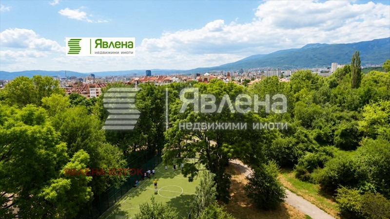 Продава МНОГОСТАЕН, гр. София, Редута