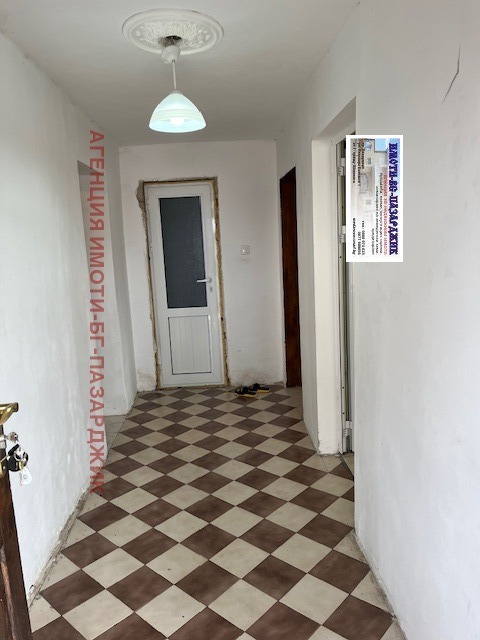 Продава  Етаж от къща град Пазарджик , Ябълките , 127 кв.м | 66550028 - изображение [13]