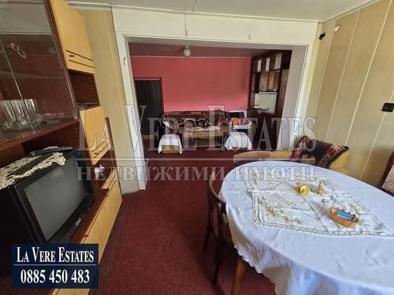 Na prodej  Dům oblast Ruse , Pirgovo , 200 m2 | 60412237 - obraz [14]