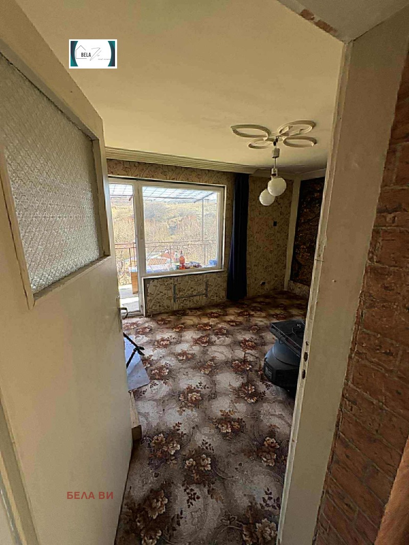 Продава КЪЩА, с. Златуша, област София област, снимка 9 - Къщи - 52639674