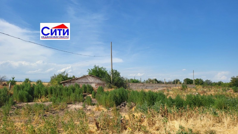 Продава  Пром. помещение област Пазарджик , с. Гелеменово , 325 кв.м | 42199835