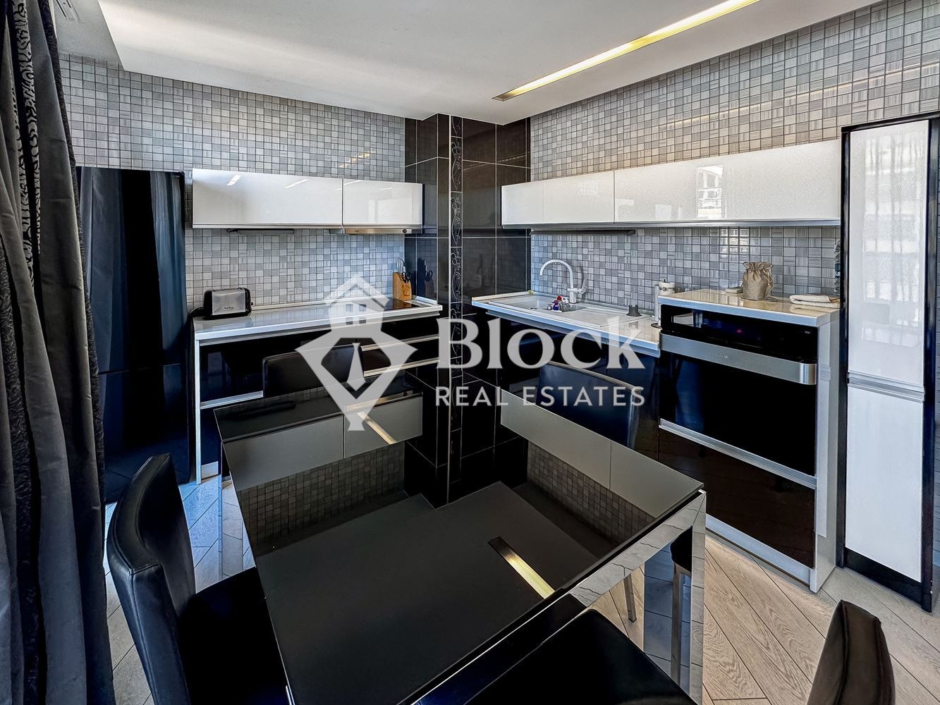 Продава 2-СТАЕН, гр. София, Гоце Делчев, снимка 2 - Апартаменти - 53782913