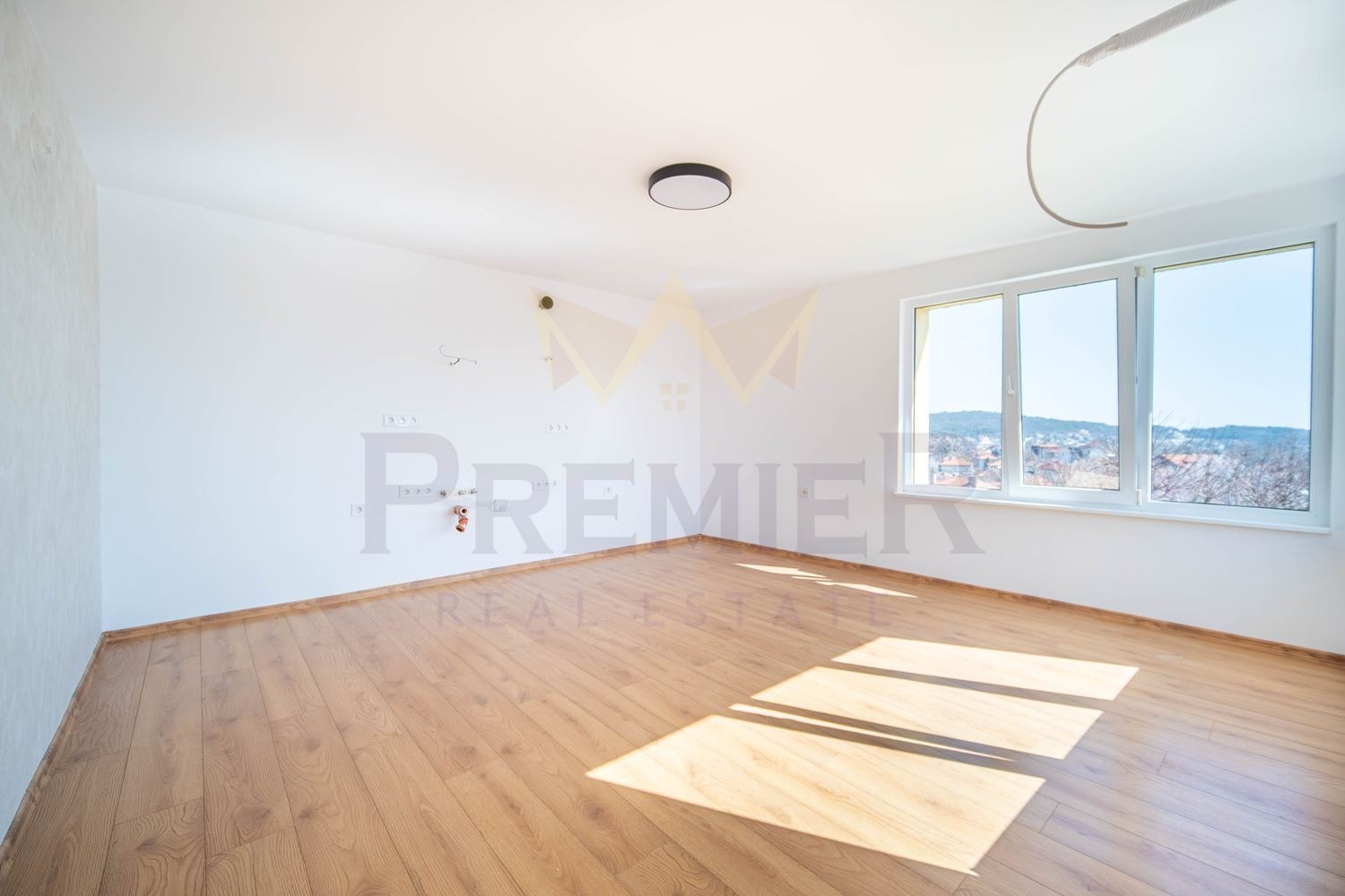 Продава КЪЩА, гр. Варна, Виница, снимка 3 - Къщи - 52846157