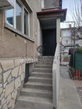 Piano della casa Proslav, Plovdiv 10