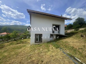 Hus Zemen, region Pernik 5