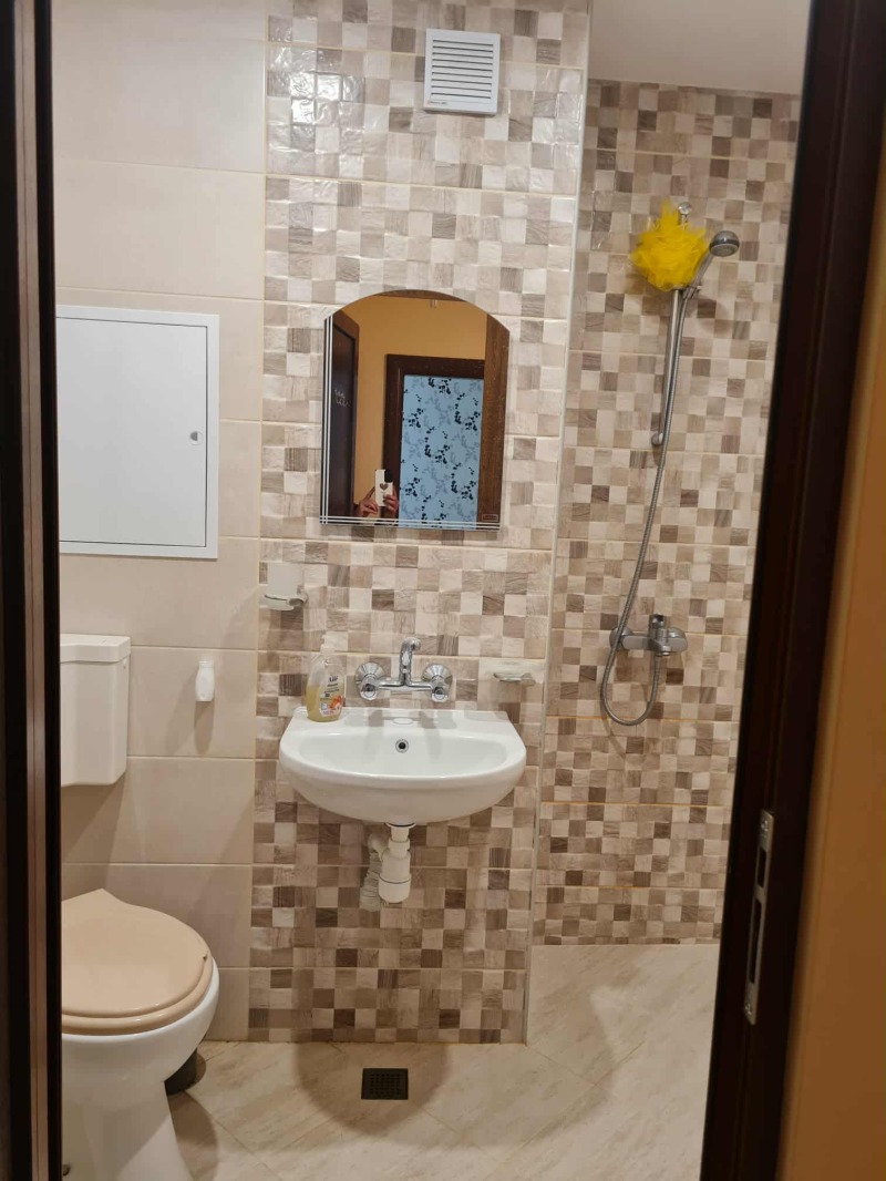 Продава  2-стаен град Плевен , Дружба 4 , 63 кв.м | 67549169 - изображение [2]