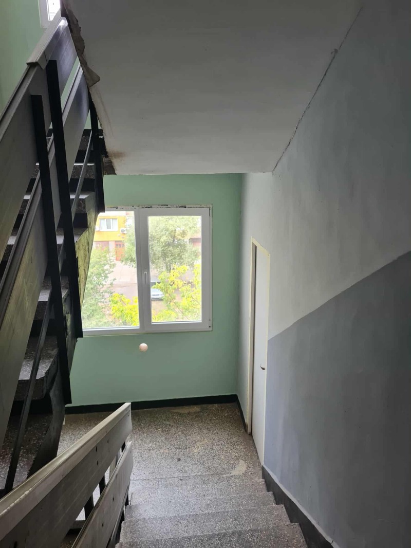Продава  2-стаен град Плевен , Дружба 4 , 63 кв.м | 67549169 - изображение [15]