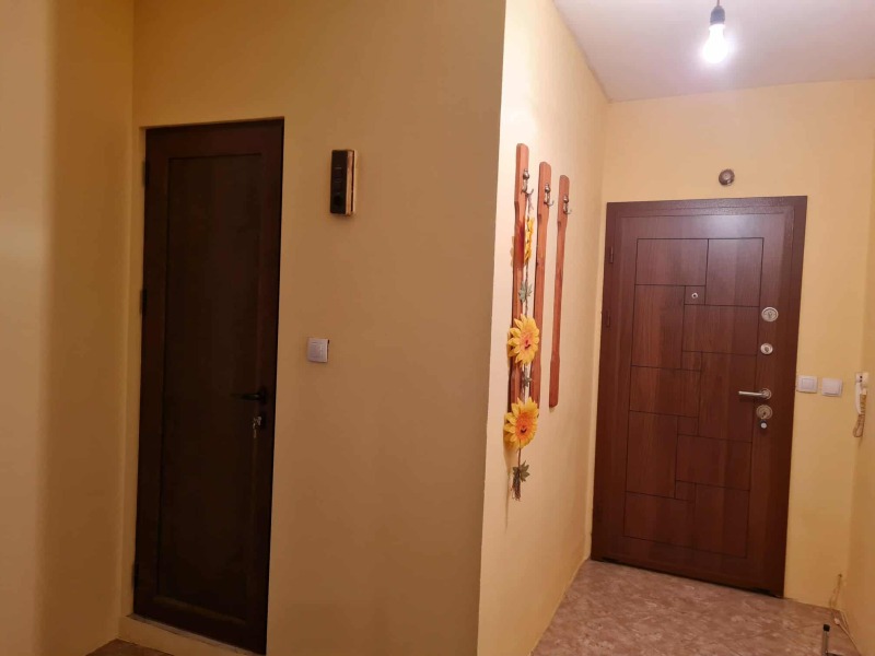 Продава  2-стаен град Плевен , Дружба 4 , 63 кв.м | 67549169 - изображение [13]