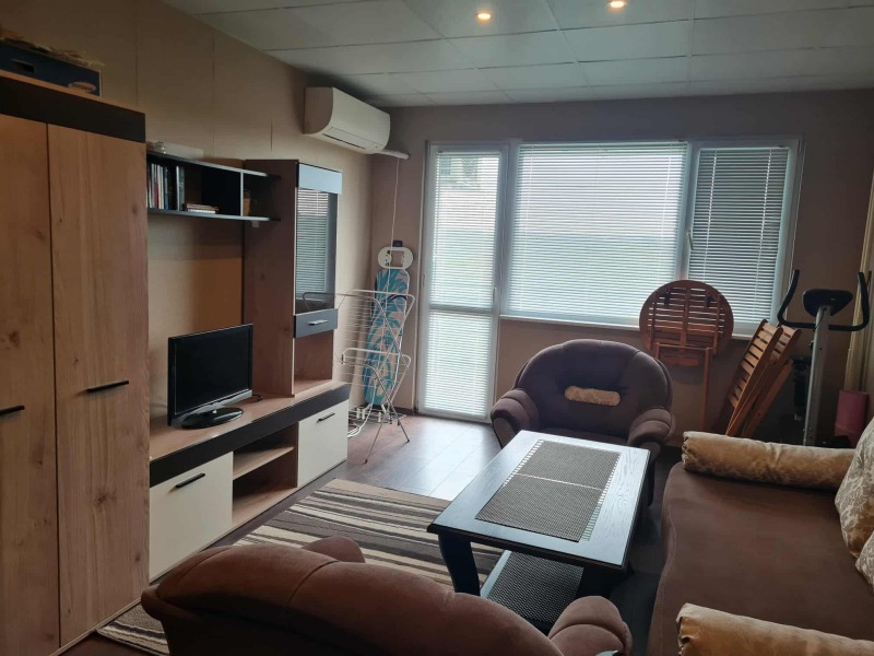 Продава  2-стаен град Плевен , Дружба 4 , 63 кв.м | 67549169 - изображение [4]