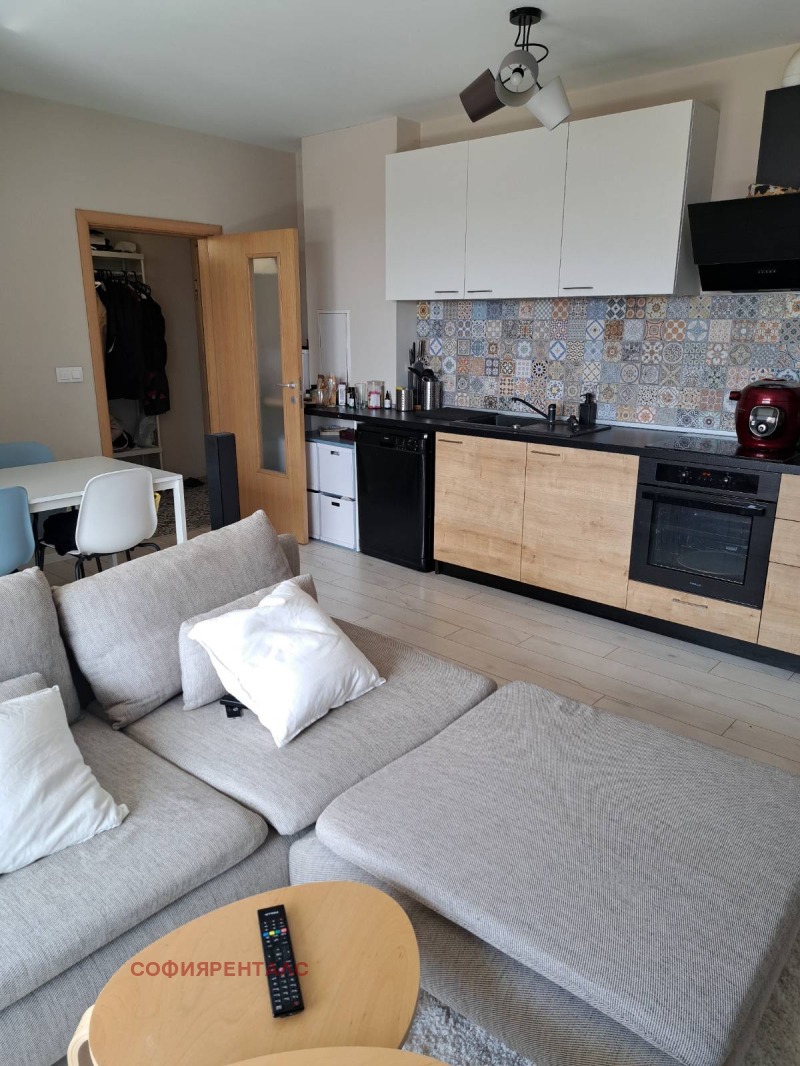 In vendita  2 camere da letto Sofia , Tsentar , 135 mq | 76075550