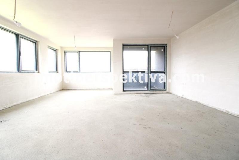 Продава 3-СТАЕН, гр. Пловдив, Кършияка, снимка 2 - Апартаменти - 53229024