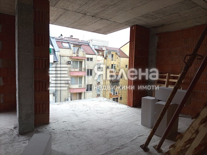 Продава 3-СТАЕН, гр. Пловдив, Въстанически, снимка 2 - Апартаменти - 54419454