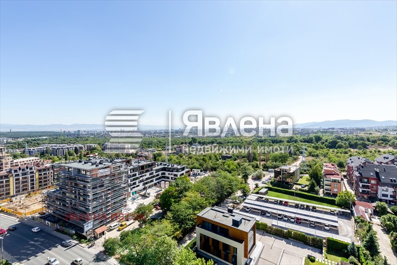 Προς πώληση  3 υπνοδωμάτια Σοφηια , Κραστοβα βαδα , 228 τ.μ | 63948214