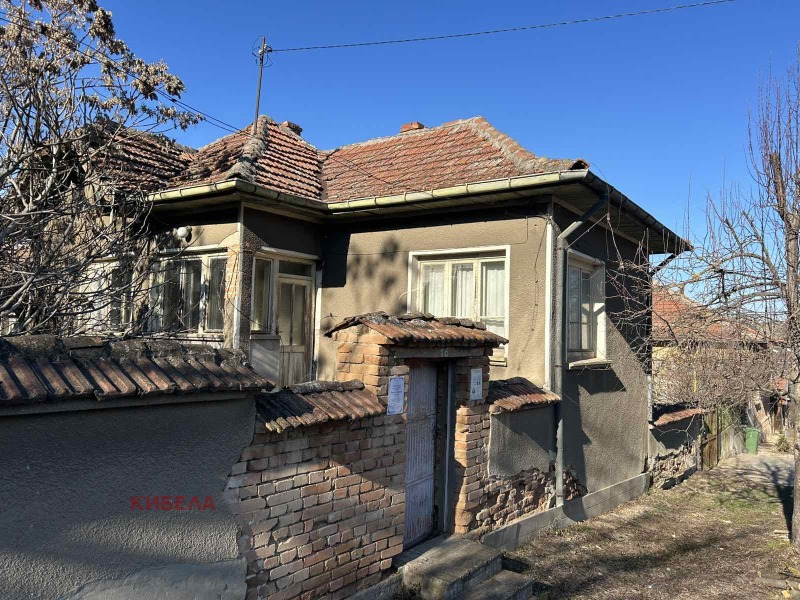 Продава КЪЩА, с. Тотлебен, област Плевен, снимка 1 - Къщи - 48330517