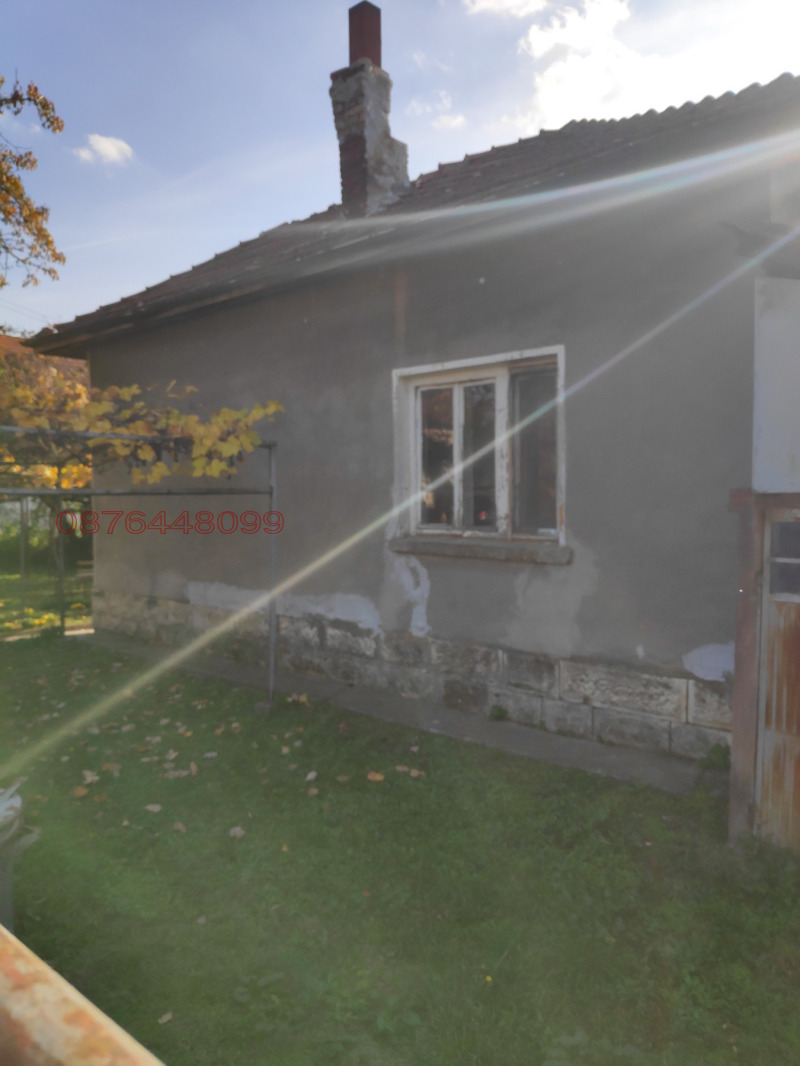 Продава КЪЩА, гр. Исперих, област Разград, снимка 17 - Къщи - 52781539