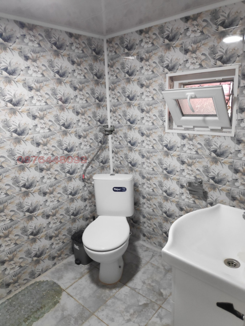 Продава КЪЩА, гр. Исперих, област Разград, снимка 5 - Къщи - 52781539