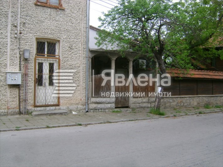 Продава КЪЩА, с. Гложене, област Ловеч, снимка 3 - Къщи - 55905665