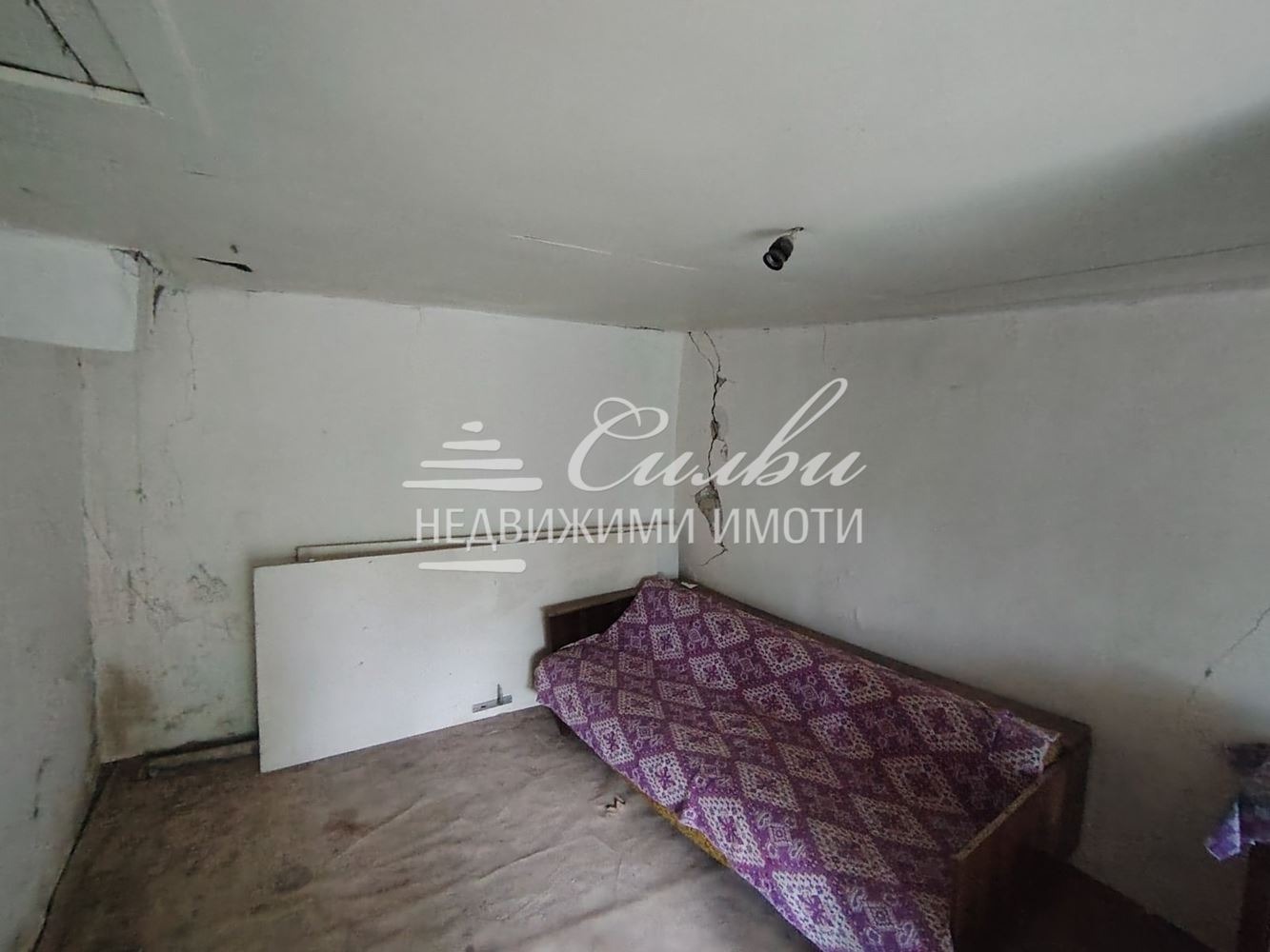 Продава КЪЩА, с. Върбак, област Шумен, снимка 6 - Къщи - 54765576