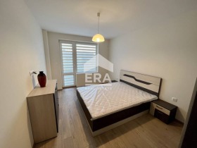 1 quarto Kartala, Veliko Tarnovo