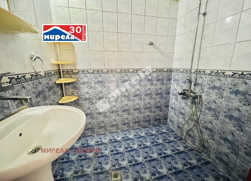 Продава 3-СТАЕН, гр. София, Борово, снимка 13 - Апартаменти - 52229560