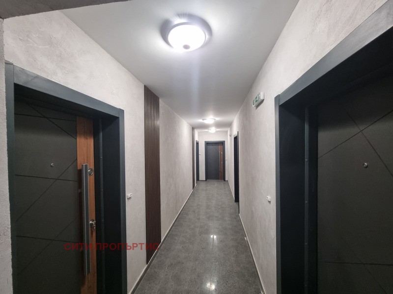 Продава 3-СТАЕН, гр. Благоевград, Освобождение, снимка 2 - Апартаменти - 53254240