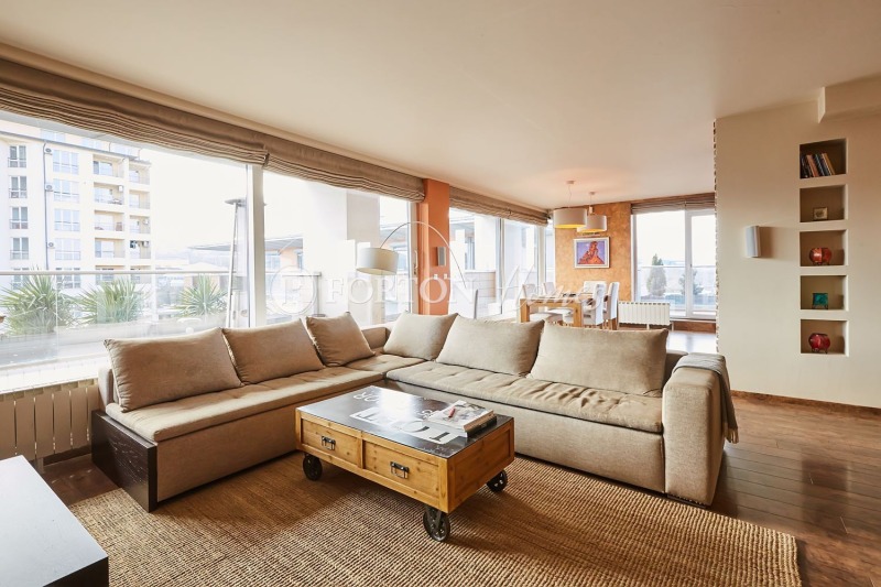 À venda  Mais de 3 quartos Sofia , Vitocha , 538 m² | 62966236 - imagem [4]
